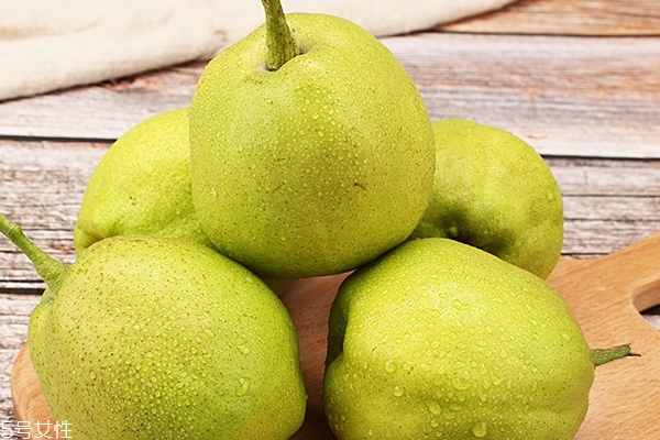 香梨和香蕉能一起吃嗎 可以這樣搭 香梨和香蕉能一起吃嗎 可以這樣搭