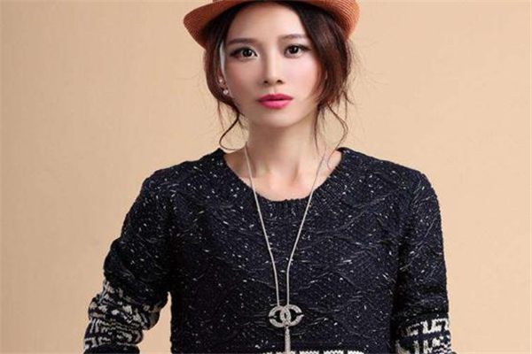 毛衣用什么洗才柔軟？適當(dāng)加入衣物柔順劑