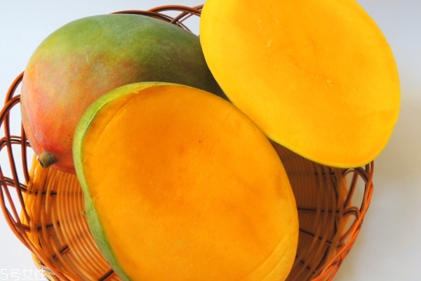 凱特芒果會變黃嗎 會變這個顏色 凱特芒果會變黃嗎 會變這個顏色