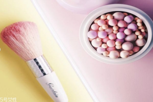 嬌蘭幻彩流星球色號 4種色號不要買錯(cuò)了哦