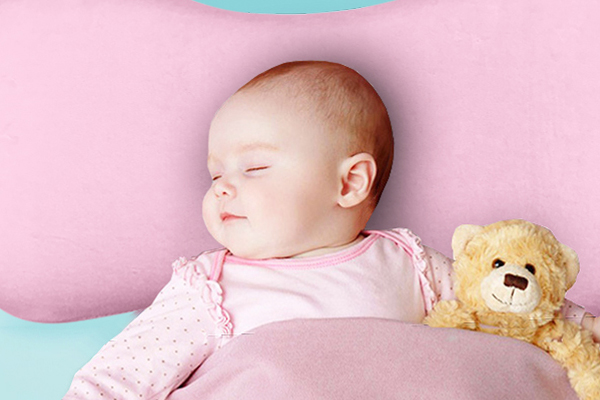 新生兒睡覺(jué)該不該用枕頭 新生兒睡覺(jué)該不該用枕頭