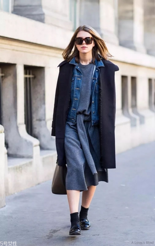 冬天大衣怎么搭配裙子 冬季大衣裙子搭配 冬天大衣怎么搭配裙子 冬季大衣裙子搭配