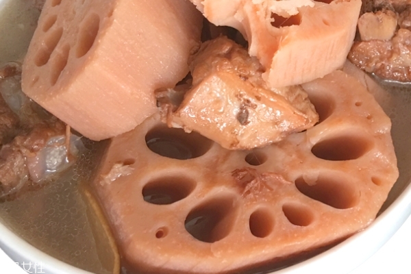 蓮藕吃了會脹氣嗎 這個擔心是多余的 蓮藕吃了會脹氣嗎 這個擔心是多余的