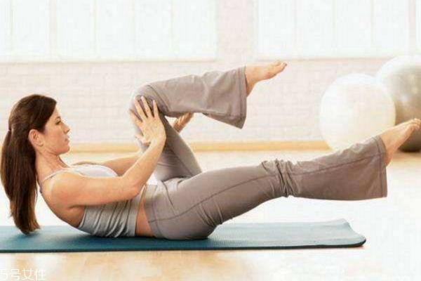產(chǎn)后快速減肥瘦身方法 產(chǎn)后減肥瑜伽運(yùn)動