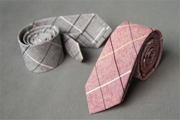 領(lǐng)帶怎么洗不變形 五種方式要掌握 領(lǐng)帶怎么洗不變形 五種方式要掌握