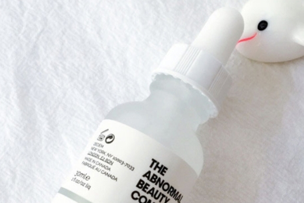 煙酰胺不耐受起閉口怎么回事？煙酰胺不耐受怎么辦？