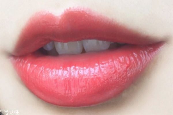 香奈兒416口紅是什么顏色 香奈兒416口紅試色 香奈兒416口紅是什么顏色 香奈兒416口紅試色