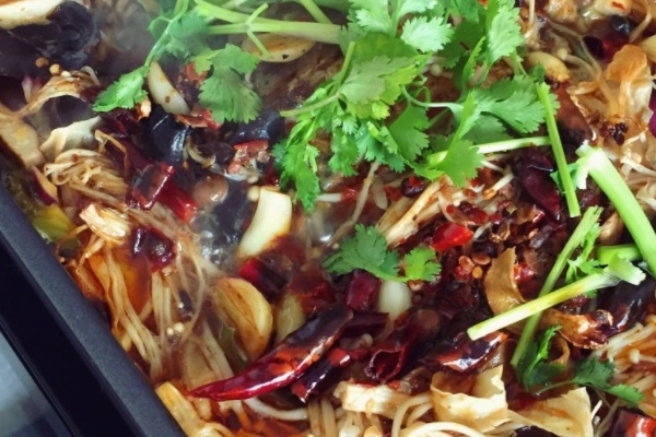 烤魚(yú)要腌嗎 必不可少的一步 烤魚(yú)要腌嗎 必不可少的一步