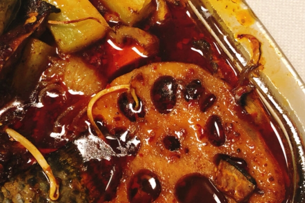 烤魚能用火鍋嗎 這個不現(xiàn)實 烤魚能用火鍋嗎 這個不現(xiàn)實