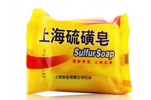 硫磺皂洗頭好嗎 硫磺皂洗頭發(fā)正確方法 硫磺皂洗頭好嗎 硫磺皂洗頭發(fā)正確方法