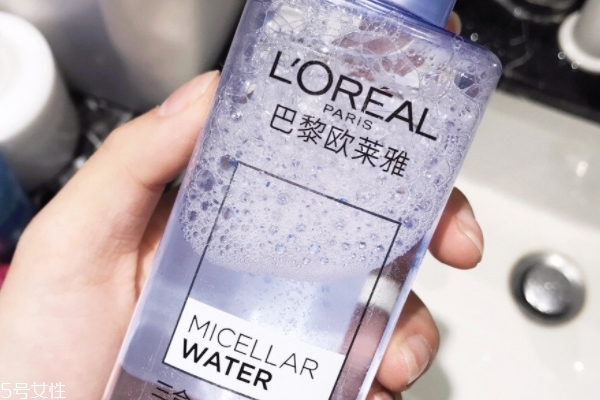 歐萊雅卸妝水怎么打開(kāi) 非常簡(jiǎn)單