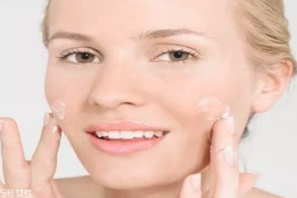 激素臉能化妝嗎 激素臉多久能化妝 激素臉能化妝嗎 激素臉多久能化妝