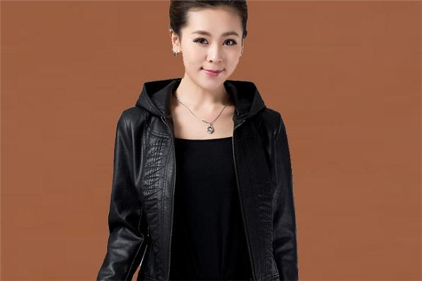 皮夾克干洗多少錢 不同皮質(zhì)價格不同 皮夾克干洗多少錢 不同皮質(zhì)價格不同