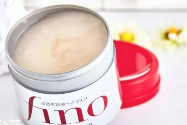 發(fā)膜能接觸頭皮嗎 千萬不能接觸頭皮 發(fā)膜能接觸頭皮嗎 千萬不能接觸頭皮