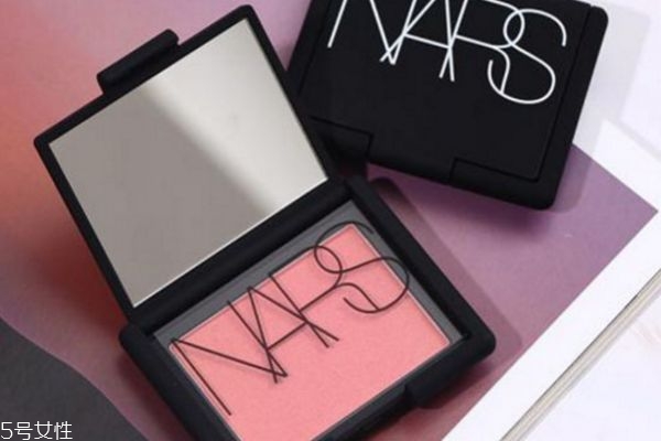 杏色腮紅有哪些 杏色腮紅推薦 杏色腮紅有哪些 杏色腮紅推薦