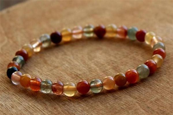 福祿壽水晶產(chǎn)地 以巴西為主 福祿壽水晶產(chǎn)地 以巴西為主