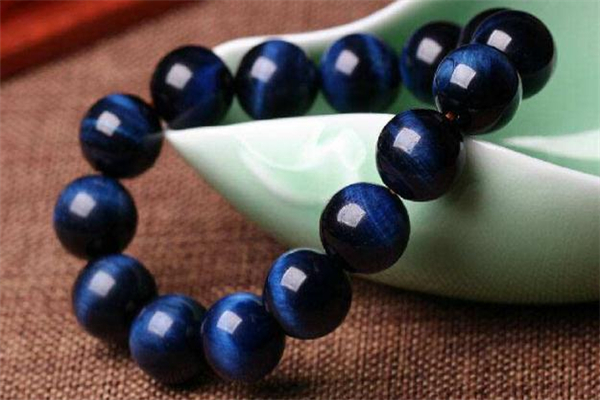 藍(lán)虎眼石價(jià)格 虎眼石中的上品 藍(lán)虎眼石價(jià)格 虎眼石中的上品