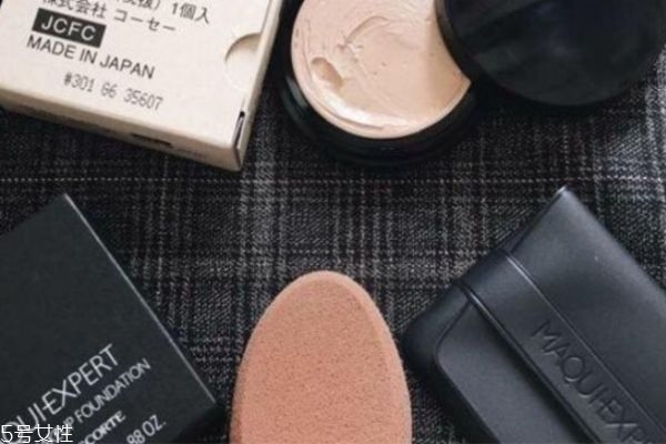 黛珂粉底膏幾號(hào)色最白 黛珂粉底膏使用方法 黛珂粉底膏幾號(hào)色最白 黛珂粉底膏使用方法