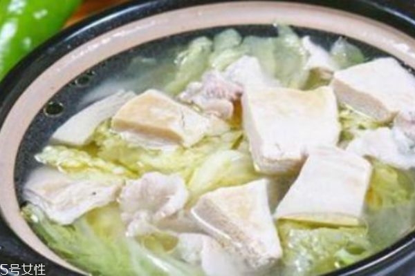 凍豆腐怎么做好吃 教你4種凍豆腐的吃法 凍豆腐怎么做好吃 教你4種凍豆腐的吃法