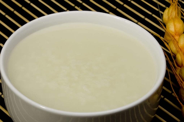 豆?jié){為什么一定要燒開 生豆?jié){有毒 豆?jié){為什么一定要燒開 生豆?jié){有毒