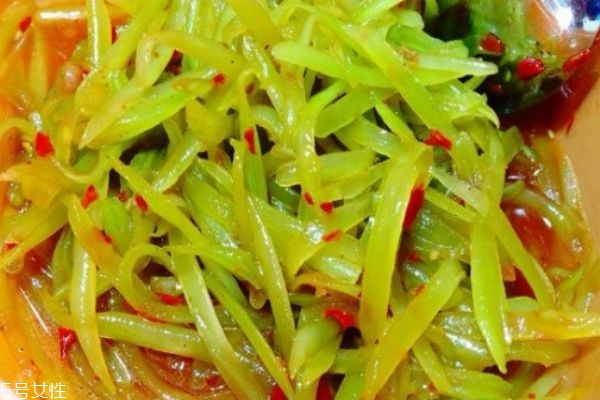 萵苣炒肉的做法 萵筍的注意事項 萵苣炒肉的做法 萵筍的注意事項