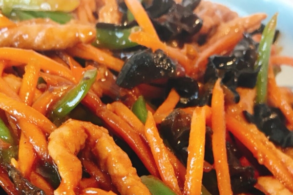 魚香肉絲是什么肉 是豬肉制成 魚香肉絲是什么肉 是豬肉制成