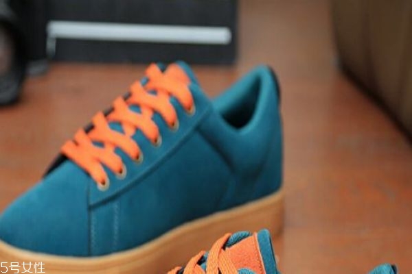 磨砂面的鞋子怎么清洗 日常保養(yǎng)技巧 磨砂面的鞋子怎么清洗 日常保養(yǎng)技巧