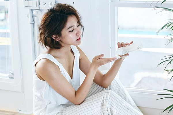 秋冬不同膚質(zhì)怎么護(hù)理 秋冬不同膚質(zhì)護(hù)理方法 秋冬不同膚質(zhì)怎么護(hù)理 秋冬不同膚質(zhì)護(hù)理方法