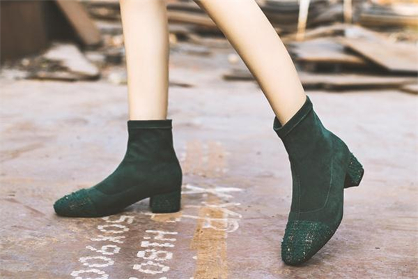 靴子前面有褶皺怎么辦 這樣來(lái)解決 靴子前面有褶皺怎么辦 這樣來(lái)解決