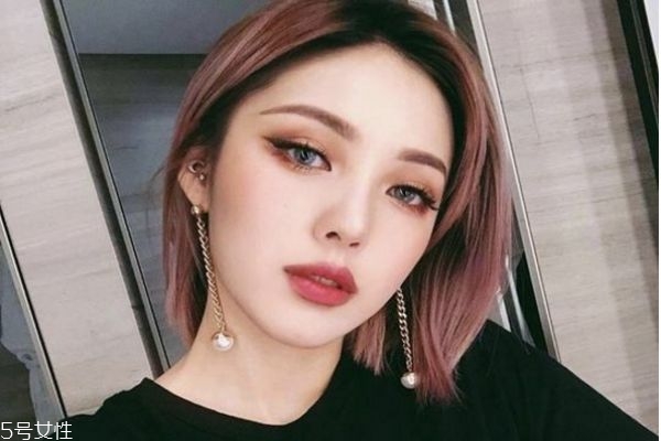 韓式流行復(fù)古妝容教程 教你化網(wǎng)紅妝 韓式流行復(fù)古妝容教程 教你化網(wǎng)紅妝