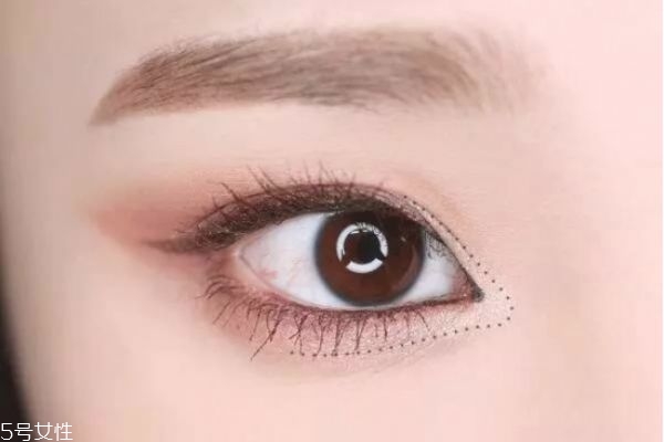 仙女妝容怎么畫(huà) 粉嫩柔和眼妝教程 仙女妝容怎么畫(huà) 粉嫩柔和眼妝教程
