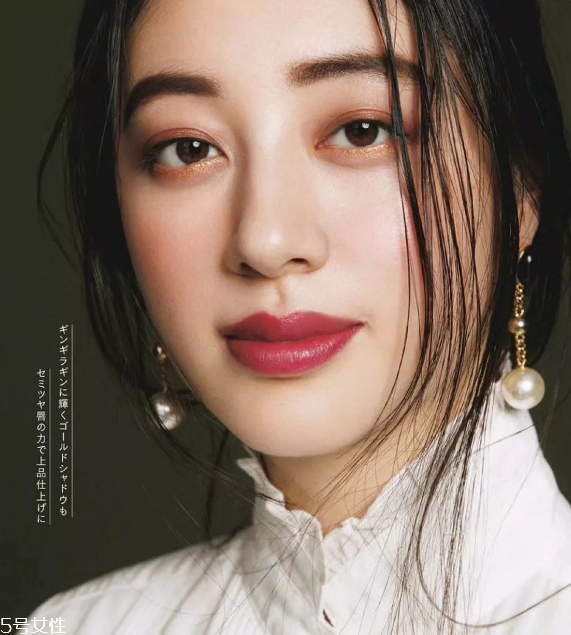 日系妝容需要什么 秋冬高級感十足的日系妝容 日系妝容需要什么 秋冬高級感十足的日系妝容