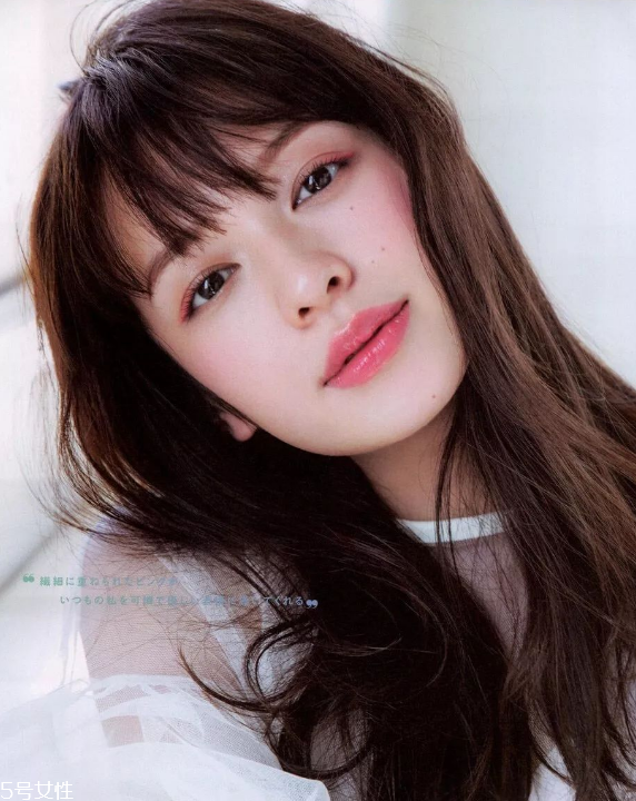 日系妝容需要什么 秋冬高級感十足的日系妝容 日系妝容需要什么 秋冬高級感十足的日系妝容