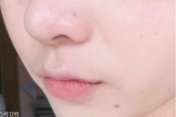 高俊熙妝容教程 韓式眼妝的畫(huà)法步驟 高俊熙妝容教程 韓式眼妝的畫(huà)法步驟