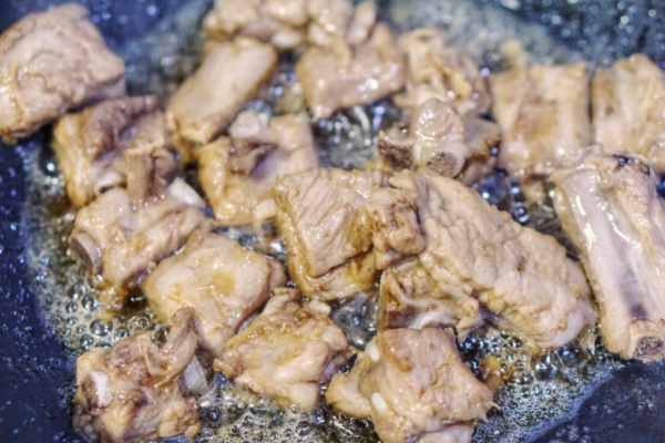 紅燒排骨有什么營養(yǎng) 必須了解的知識(shí) 紅燒排骨有什么營養(yǎng) 必須了解的知識(shí)