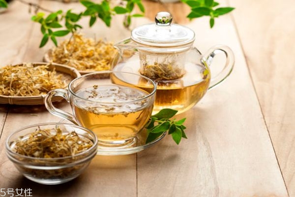 冬天喝什么養(yǎng)生茶好 適合冬季喝的養(yǎng)生茶 冬天喝什么養(yǎng)生茶好 適合冬季喝的養(yǎng)生茶