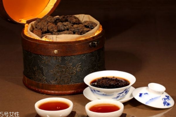 冬天喝什么養(yǎng)生茶好 適合冬季喝的養(yǎng)生茶 冬天喝什么養(yǎng)生茶好 適合冬季喝的養(yǎng)生茶