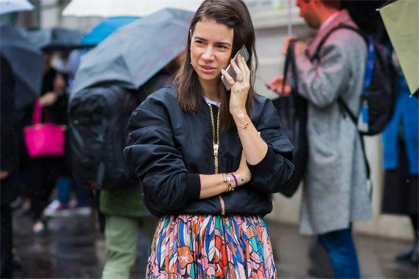 飛行員夾克是什么面料 秋冬經典時尚外套 飛行員夾克是什么面料 秋冬經典時尚外套