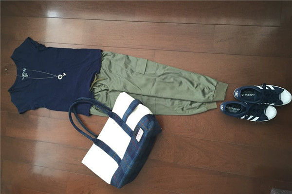 女休閑鞋怎么搭配 休閑鞋的穿搭技巧 女休閑鞋怎么搭配 休閑鞋的穿搭技巧