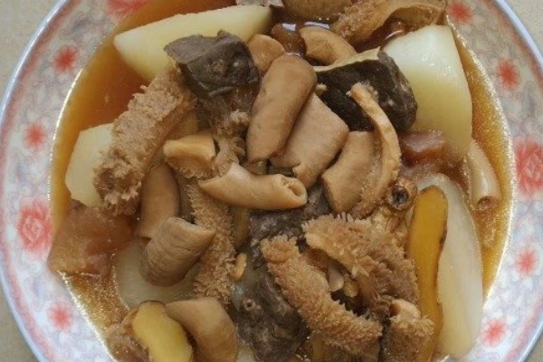 牛肚是什么顏色 看吃什么飼料 牛肚是什么顏色 看吃什么飼料