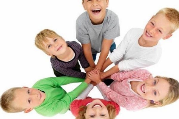 如何提高寶寶的情商 6大技巧必學(xué) 如何提高寶寶的情商 6大技巧必學(xué)