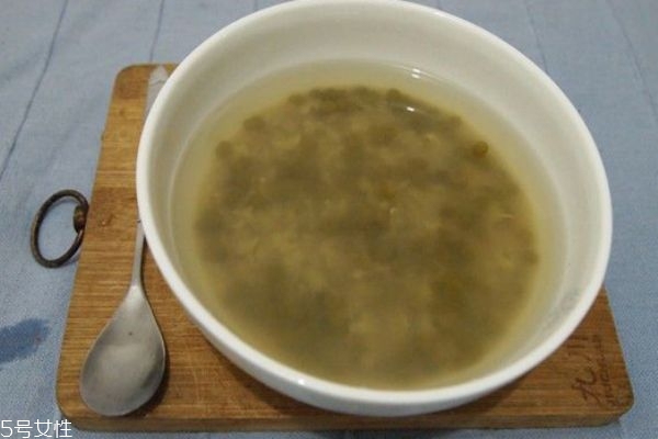 孕婦去胎毒吃什么最好 如何預(yù)防胎毒 孕婦去胎毒吃什么最好 如何預(yù)防胎毒