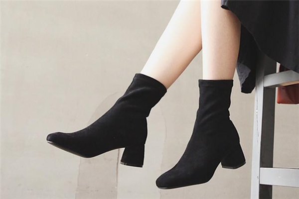 靴子變形怎么辦 學(xué)會使用鞋撐 靴子變形怎么辦 學(xué)會使用鞋撐