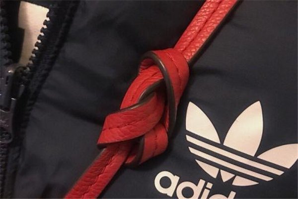 斜挎包帶子太長如何打結 方法非常簡單 斜挎包帶子太長如何打結 方法非常簡單