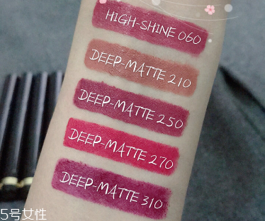 古馳細(xì)管唇膏試色 gucci唇膏試色細(xì)管 古馳細(xì)管唇膏試色 gucci唇膏試色細(xì)管