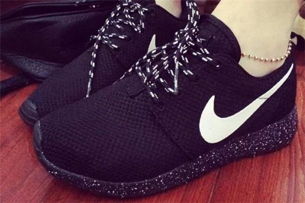 耐克lnm工廠生產(chǎn)的鞋是正品嗎 不是唯一判斷標(biāo)準(zhǔn) 耐克lnm工廠生產(chǎn)的鞋是正品嗎 不是唯一判斷標(biāo)準(zhǔn)