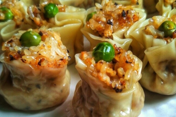 燒麥?zhǔn)鞘裁答W的 什么餡都可以 燒麥?zhǔn)鞘裁答W的 什么餡都可以