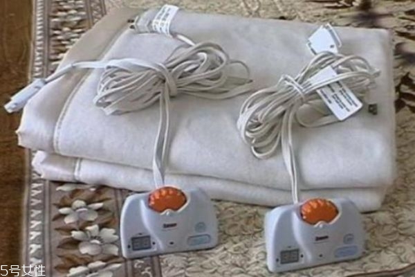 電熱毯對孕婦有危害嗎 孕婦最好不要使用電熱毯 電熱毯對孕婦有危害嗎 孕婦最好不要使用電熱毯