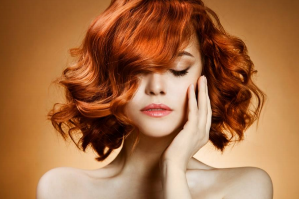 回頭率百分百的盤(pán)頭發(fā)技巧