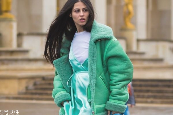 皮毛一體能水洗嗎 最好干洗 皮毛一體能水洗嗎 最好干洗